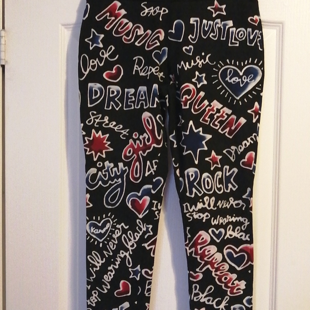 Graphic Print Black Women’s Leggings - Red & Blue Heart Design